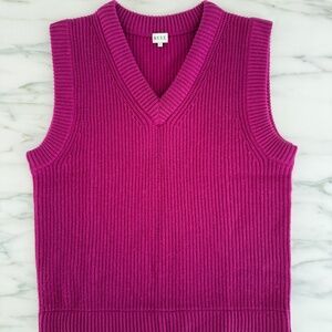 KULE Wool-Cashmere Ribbed Sweater Vest in Magenta, S